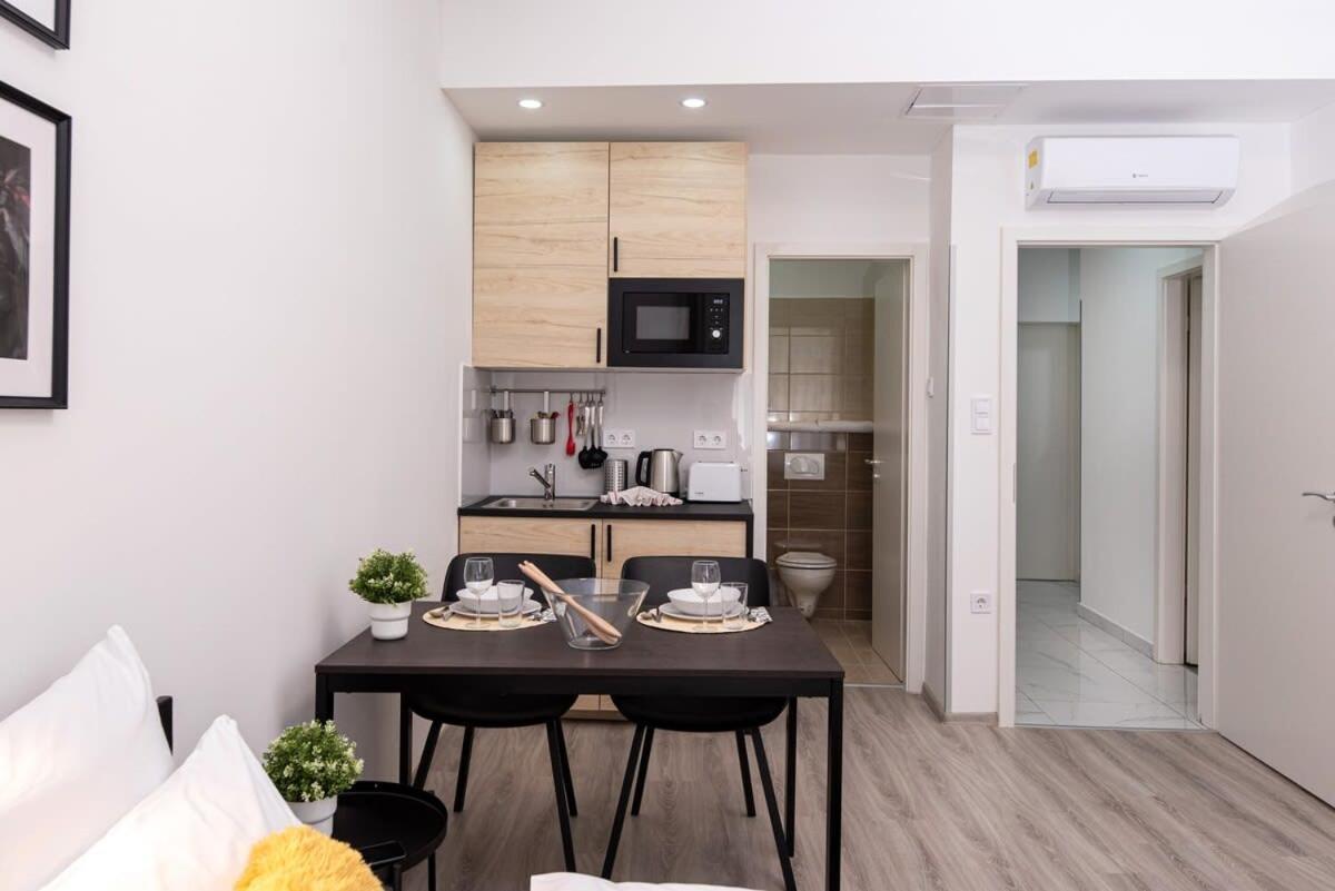 Charming Studio At Downtown 부다페스트 외부 사진